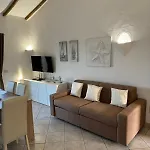 Le Al Mare - Da Sara Apartment
